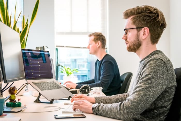 Corporate profile site — Manufacturing website by GK Digital